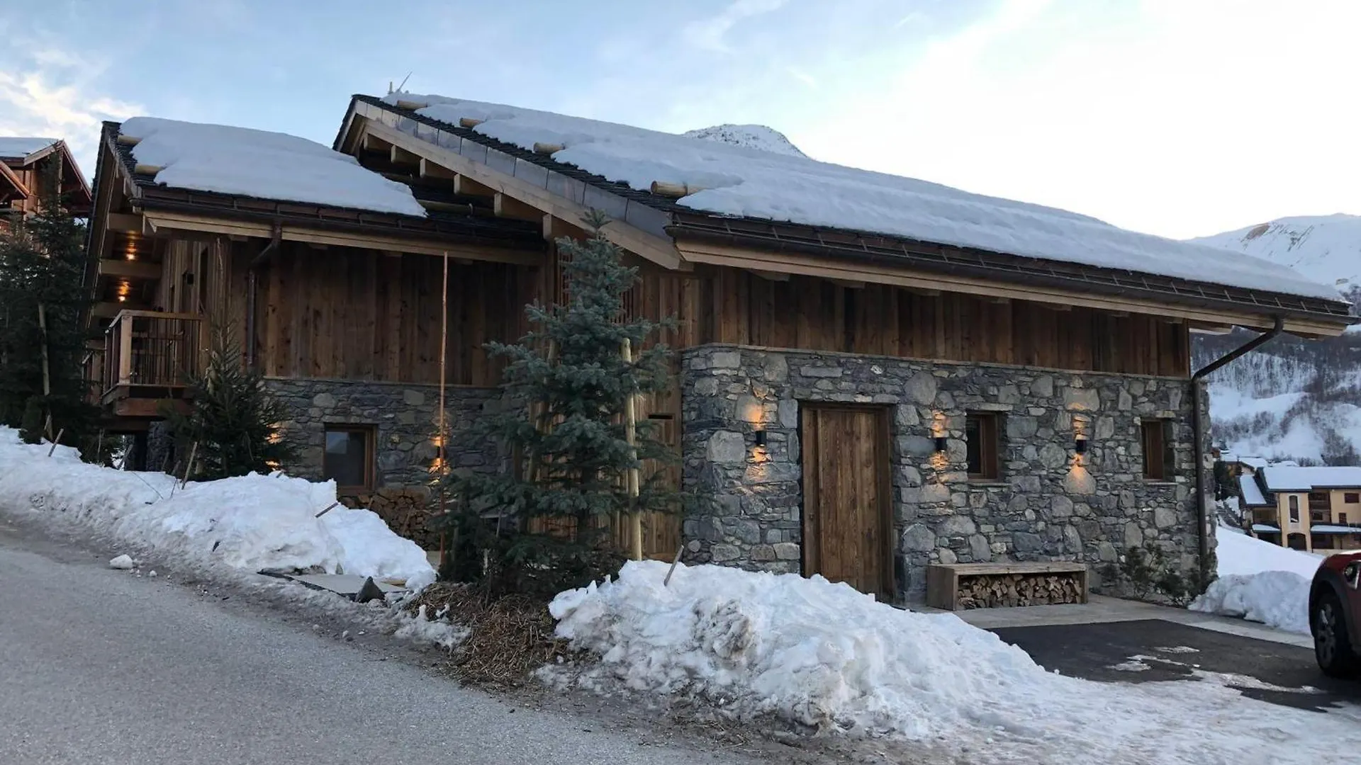 Chalet Skis Aux Pieds, Bain Nordique, Chef & Services Inclus, 4 Chambres En Suite, Hammam Et Home Cinema - Fr-1-570-3 Saint-Martin-de-Belleville
